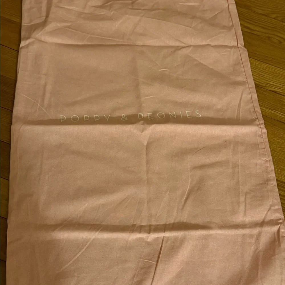 Poppy & Peonies Classic Black Tote - Picture 4 of 4